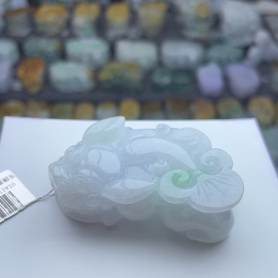 翡翠颈饰未镶嵌貔貅