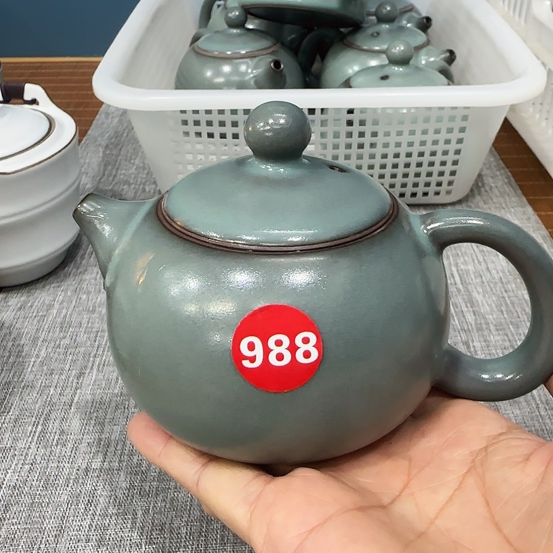 瓷片编号发货，小微瑕。。。。。。。