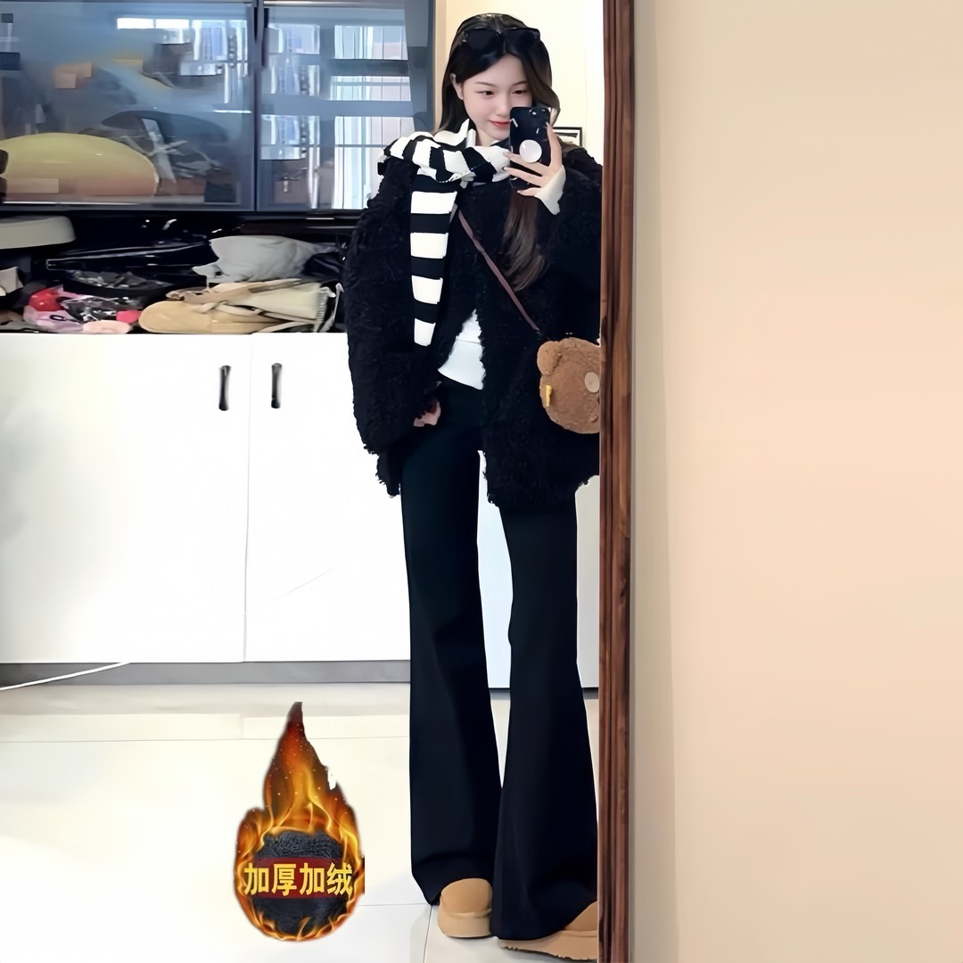 【现货+运费险】黑色微喇牛仔裤女高腰显瘦秋冬新款加绒修身马蹄裤