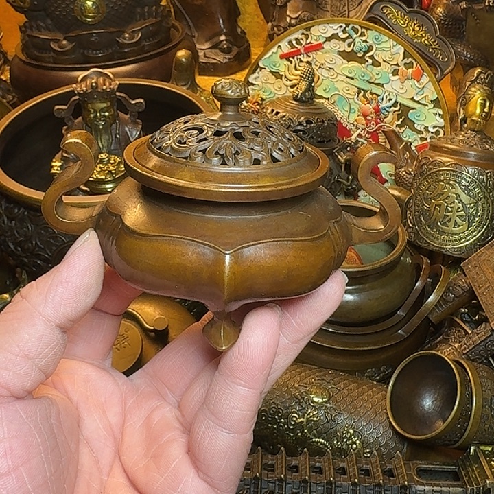铜器摆件收收藏藏