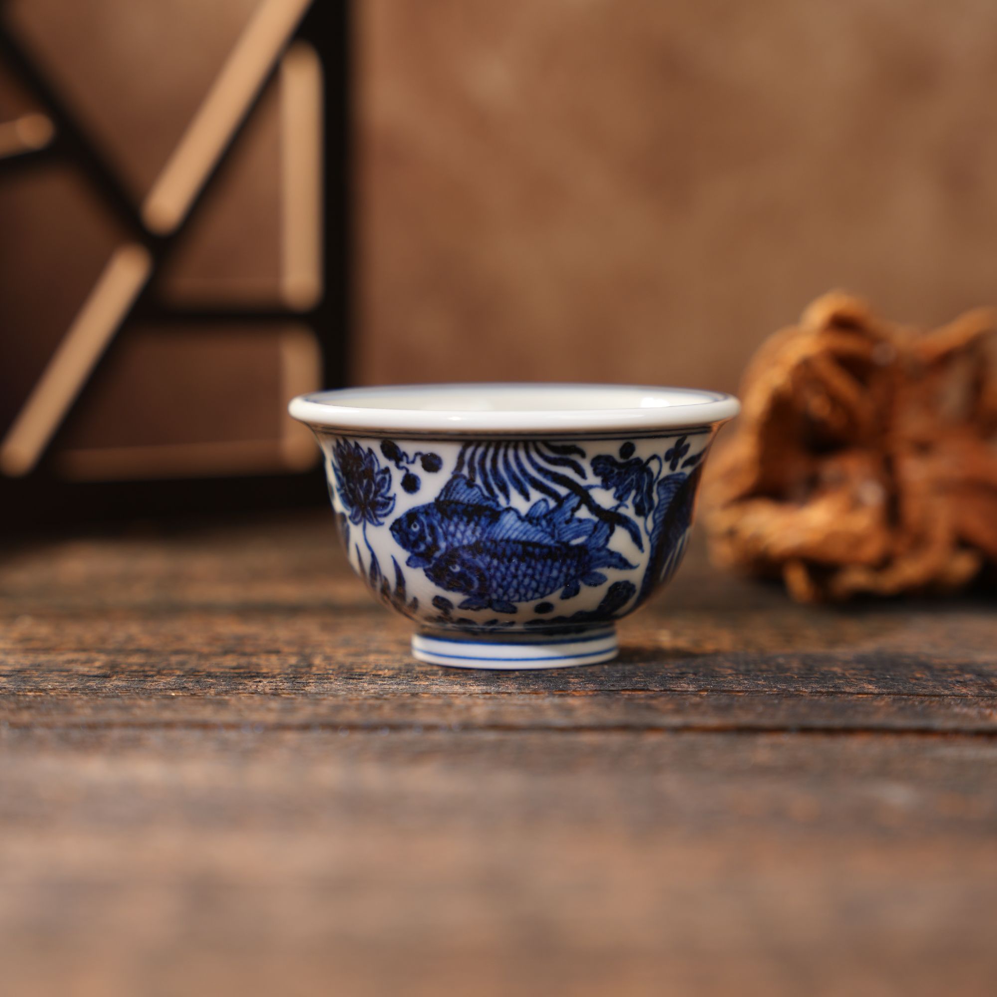 舜瓷天工一品柴窑青花高档鱼藻小压手杯