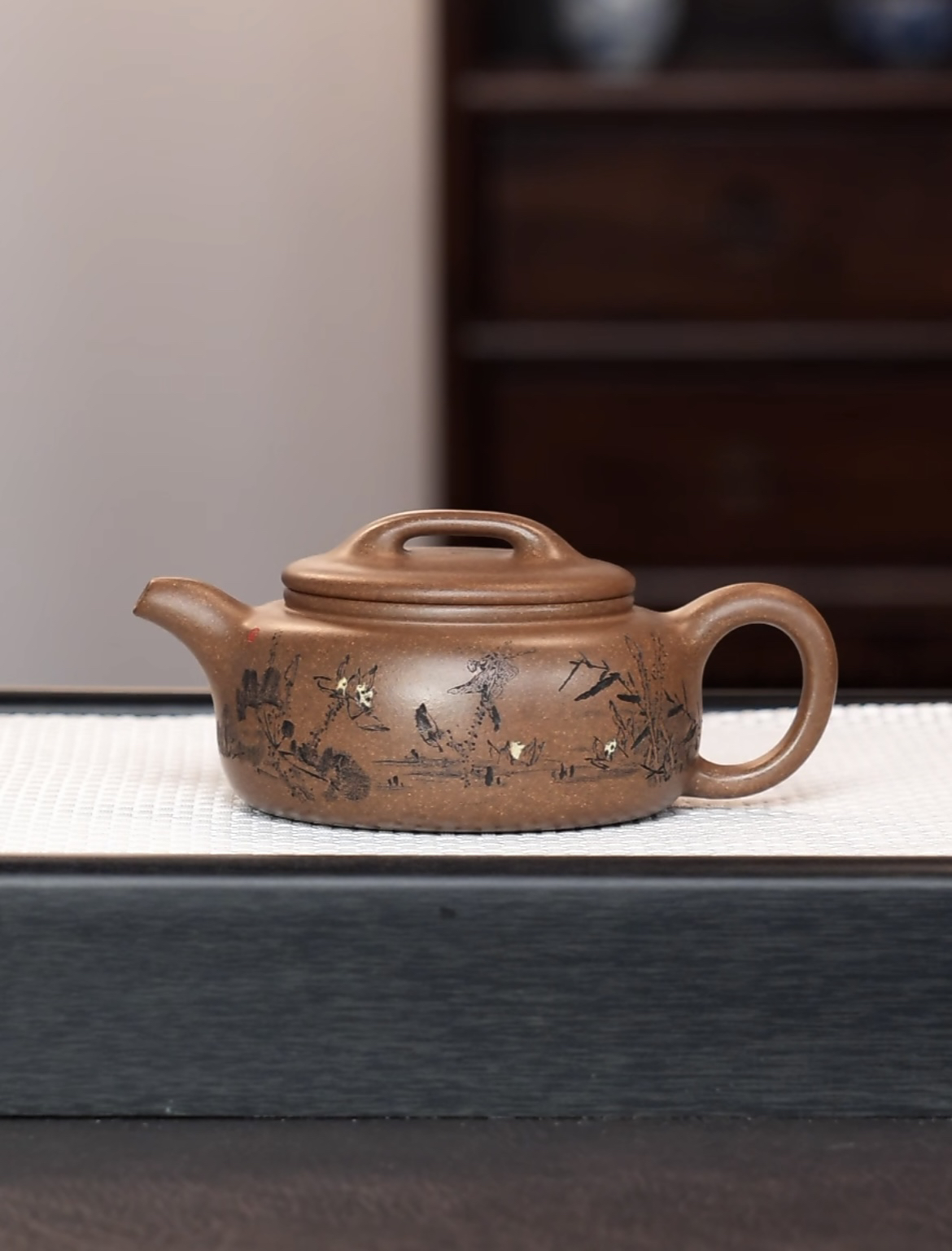 定慧紫砂壶，桂花砂280cc，梁孝林刻绘，许宗明制作