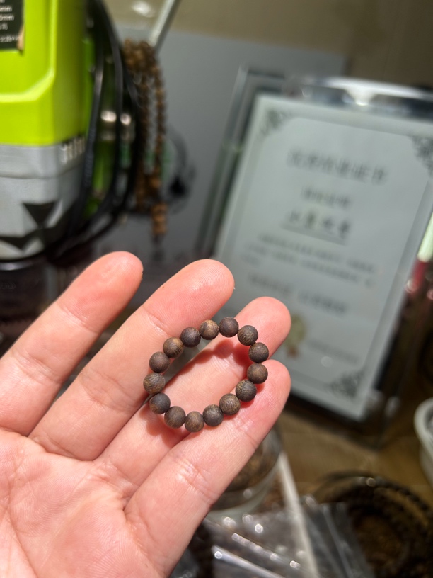 绿奇楠沉香0.5戒指