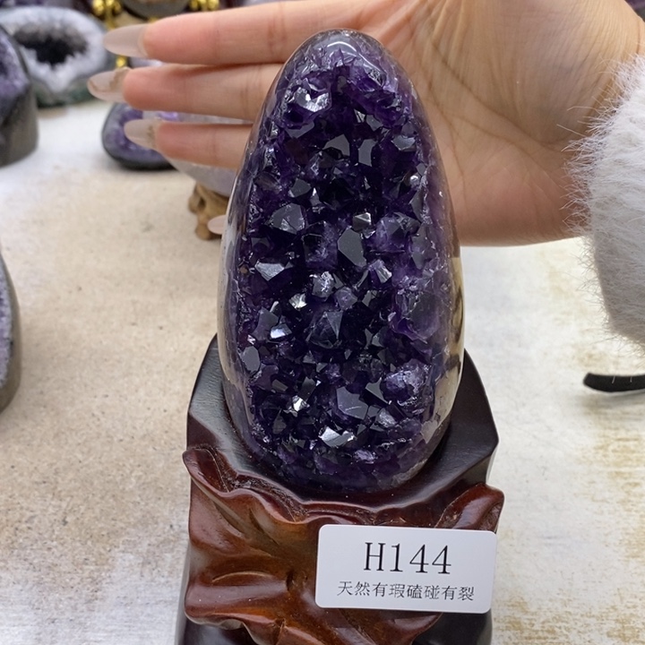 水晶大型摆件（非配饰）未镶嵌