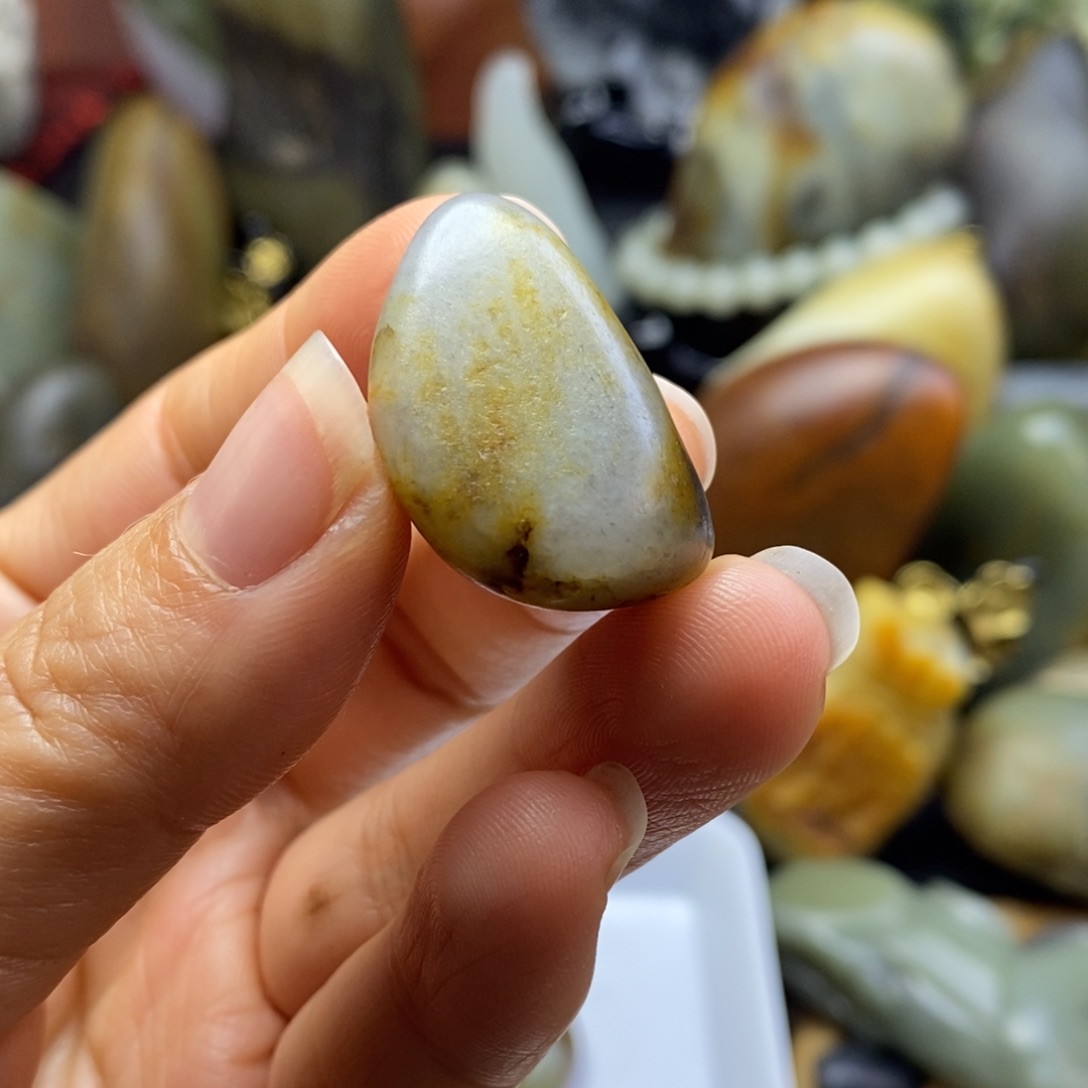 和田玉（子料）未镶嵌颈饰