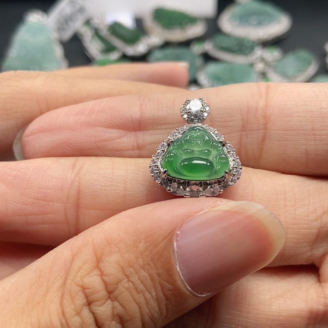 翡翠未镶嵌吊坠(不含链)