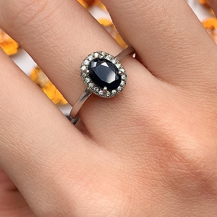 银S925镶嵌戒指蓝宝石