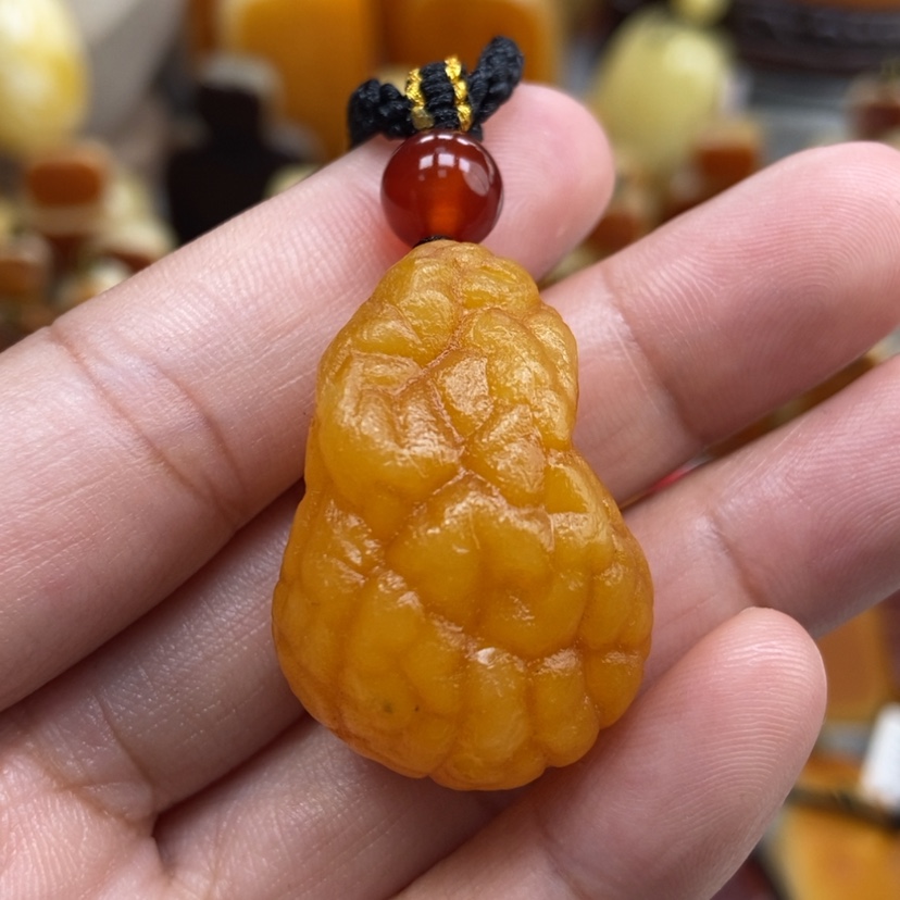 【闪购商品】琥珀颈饰未镶嵌