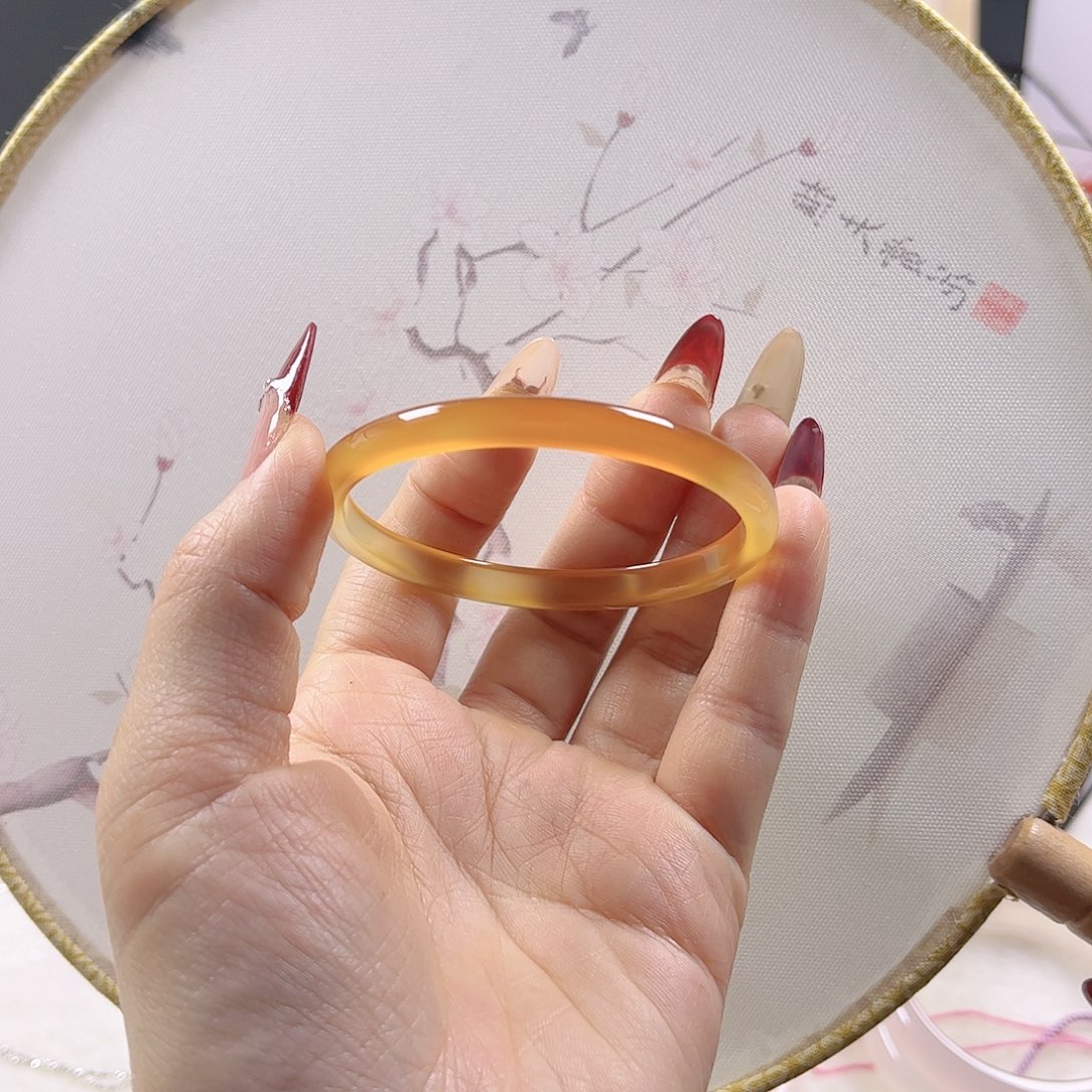 玛瑙/玉髓手镯未镶嵌双*座