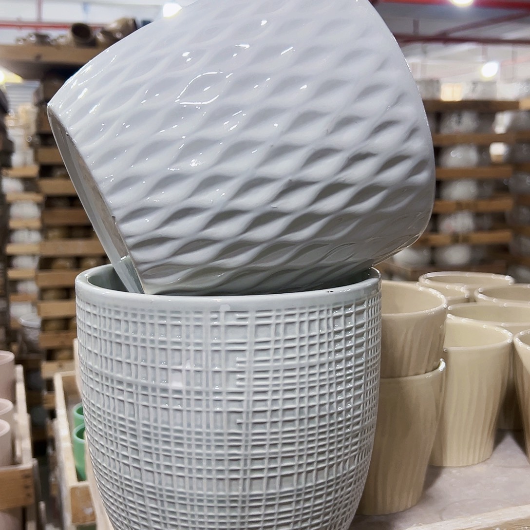 有孔外贸尾单陶瓷花盆凑单10米包邮瑕疵瑕疵