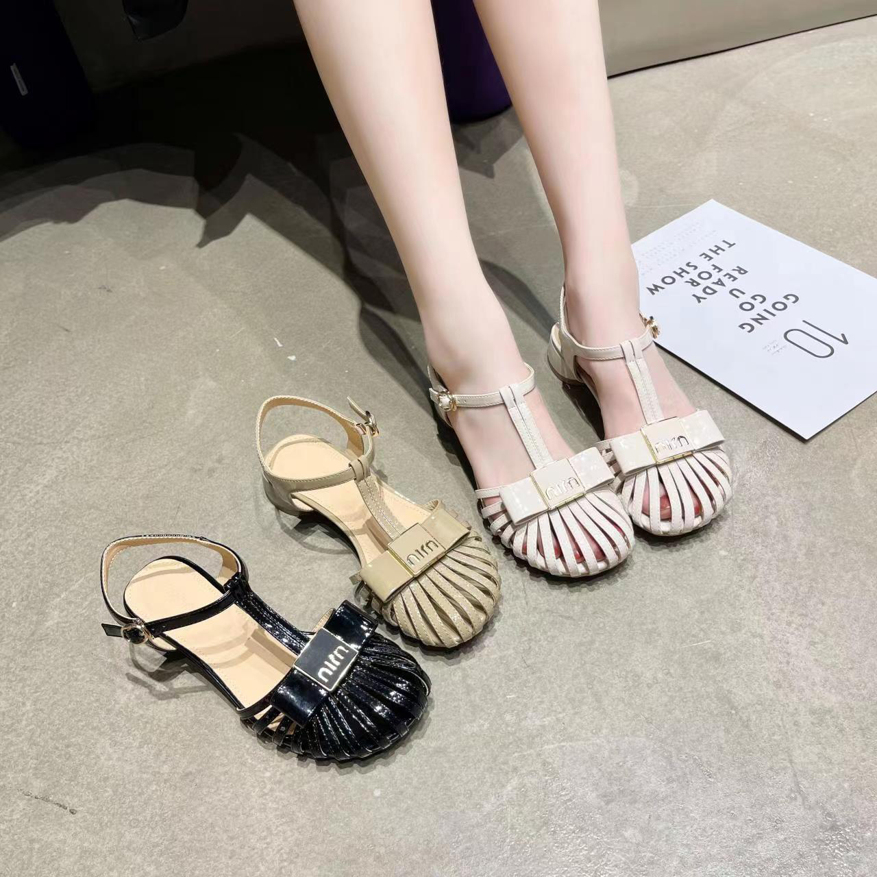 Y 606 法式新款方头编织粗跟蝴蝶结软皮包头镂空T带罗马凉鞋女