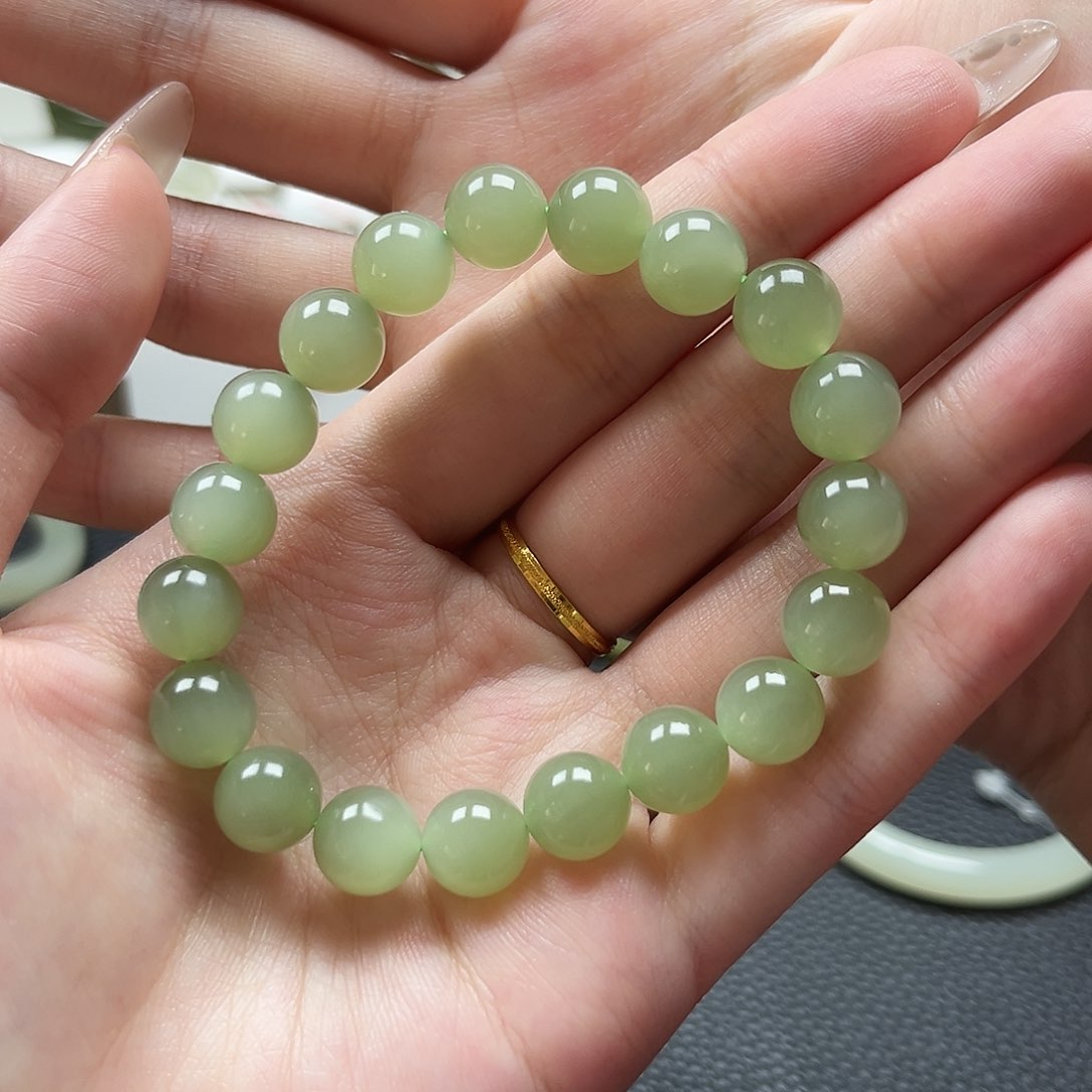 和田玉手链未镶嵌