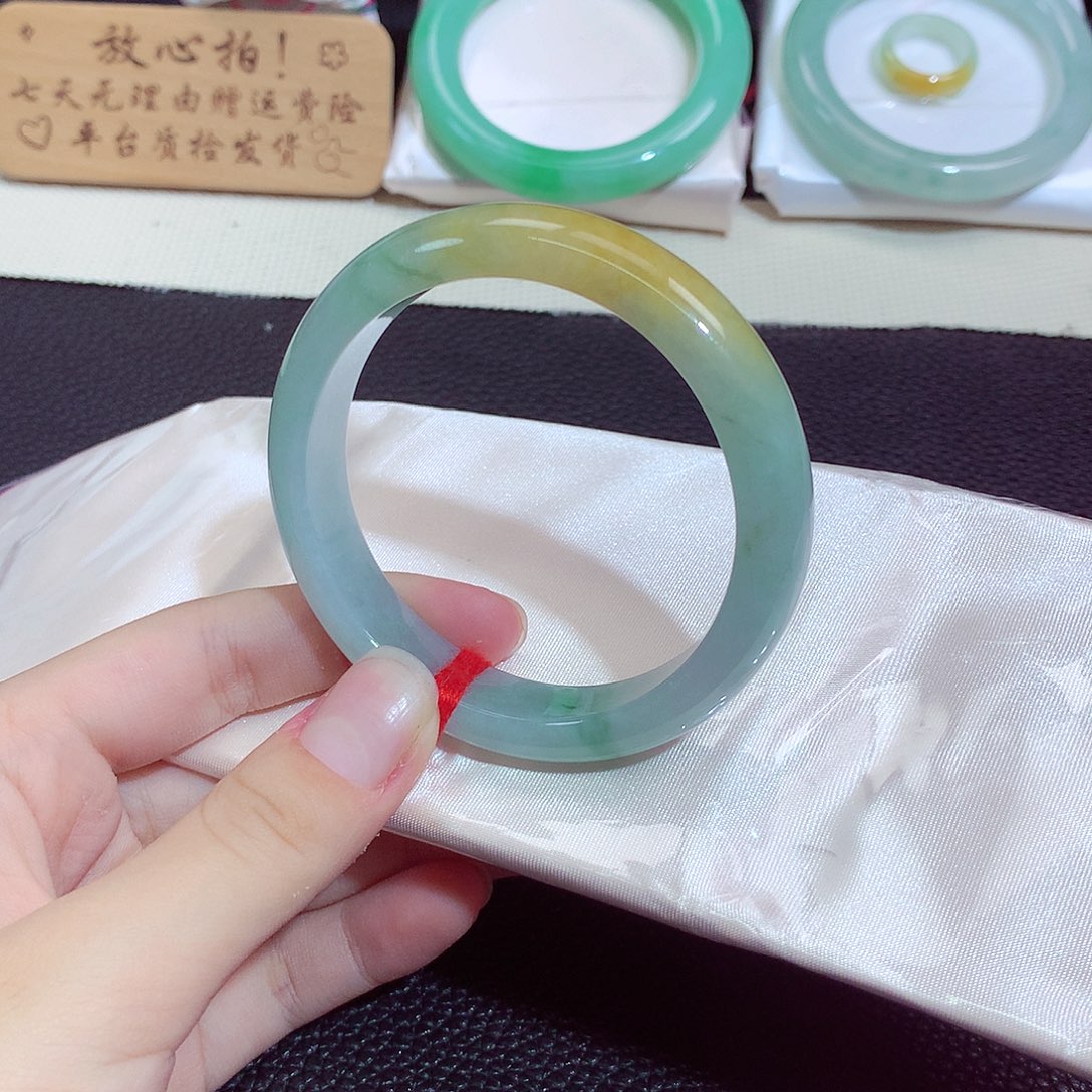 翡翠未镶嵌手镯1273