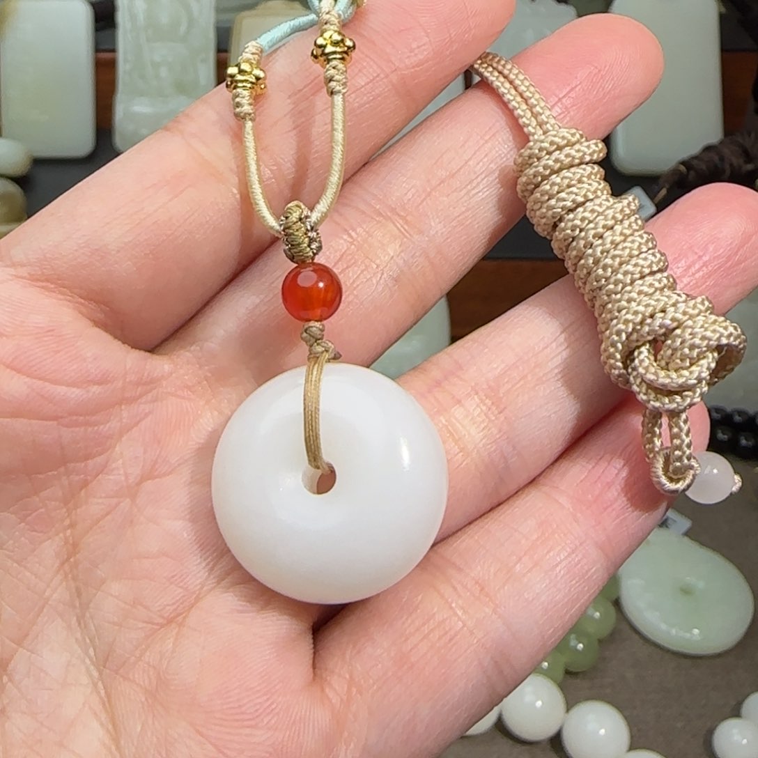 和田玉牌子未镶嵌