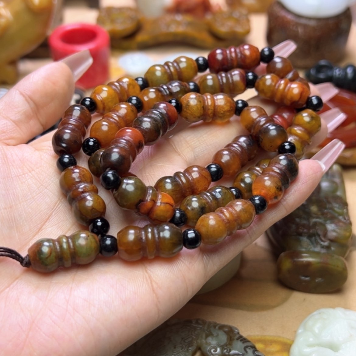 【闪购商品】蛇纹石玉颈饰未镶嵌