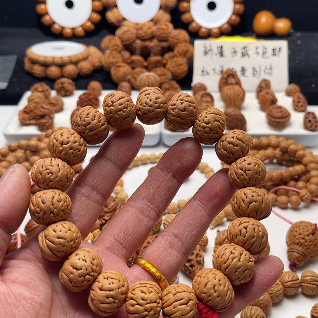 咆***帝核桃手串/手链手工桃核工艺制作