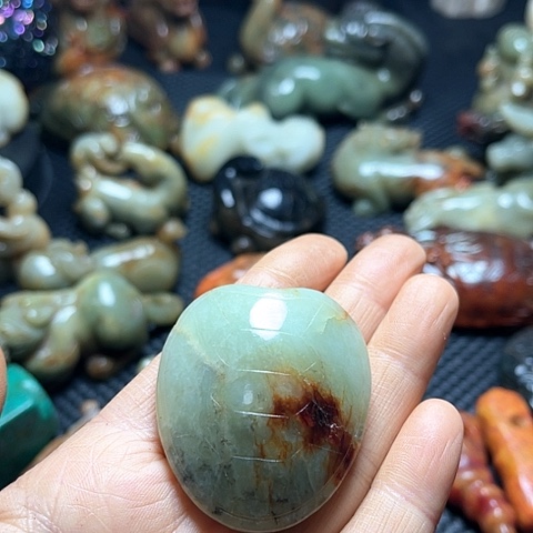 白玉菩提吊坠摆件