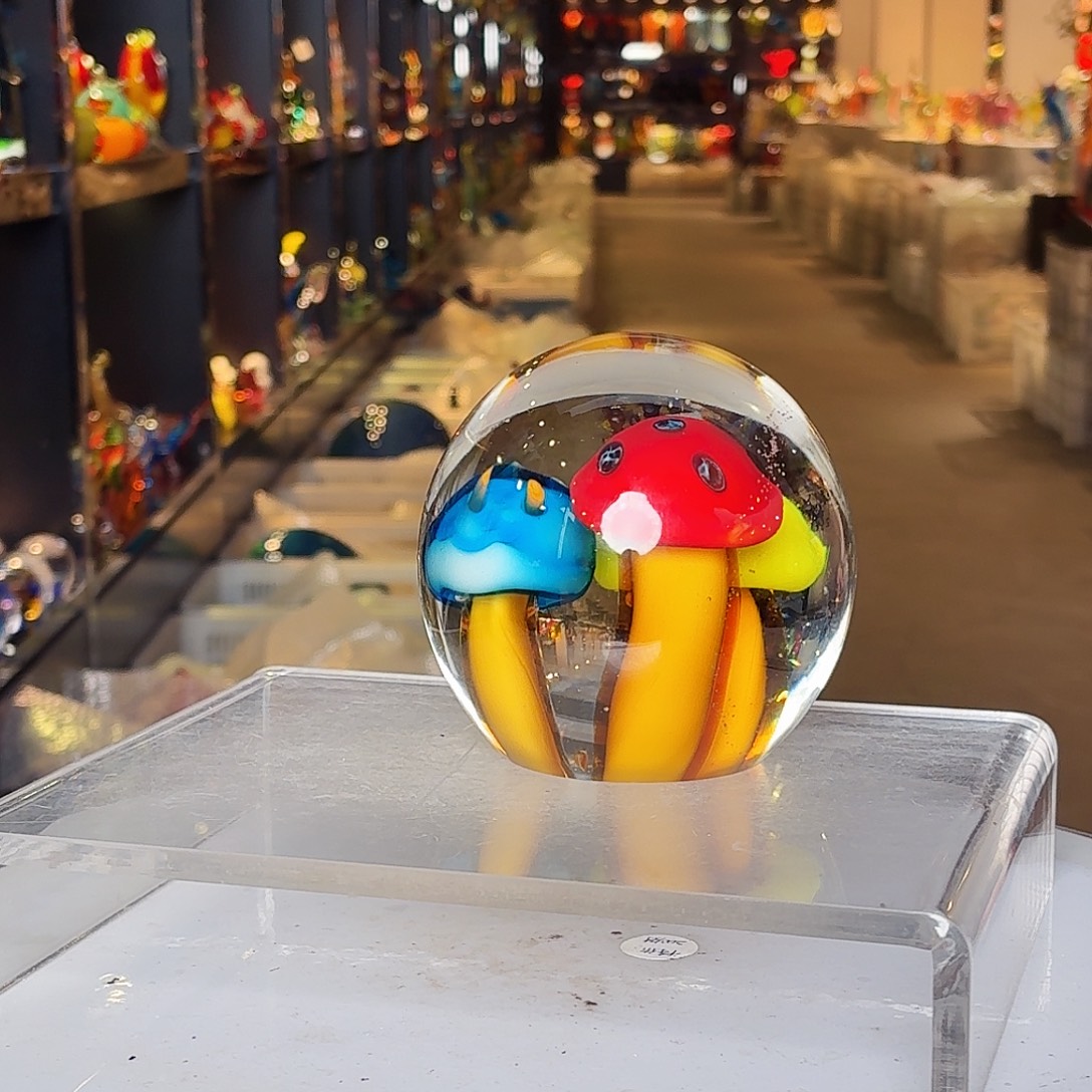 摆件琉璃岛上有个叫小