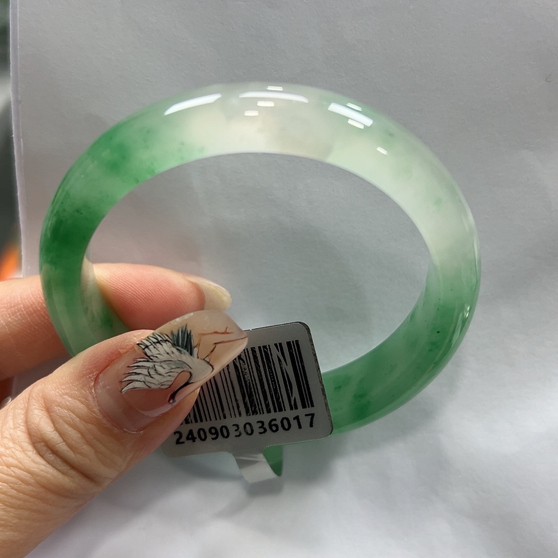 石英质玉手镯未镶嵌女***指