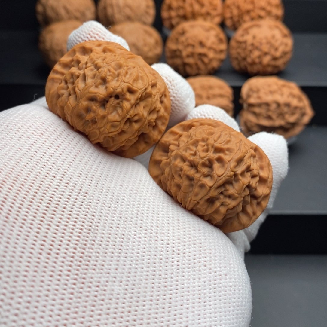 吊坠文玩核桃38核王