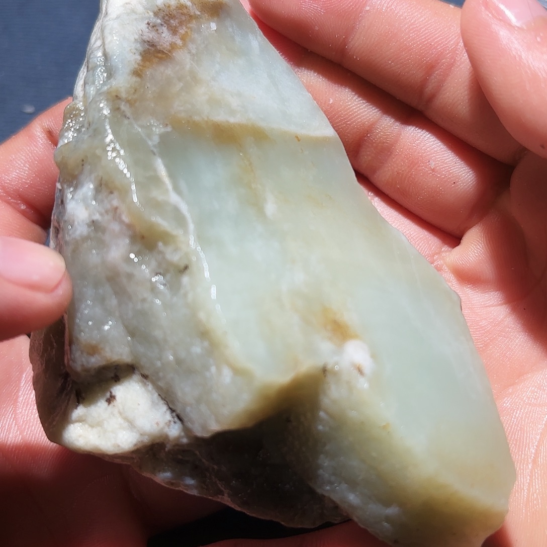 和田玉未镶嵌珠宝奇石