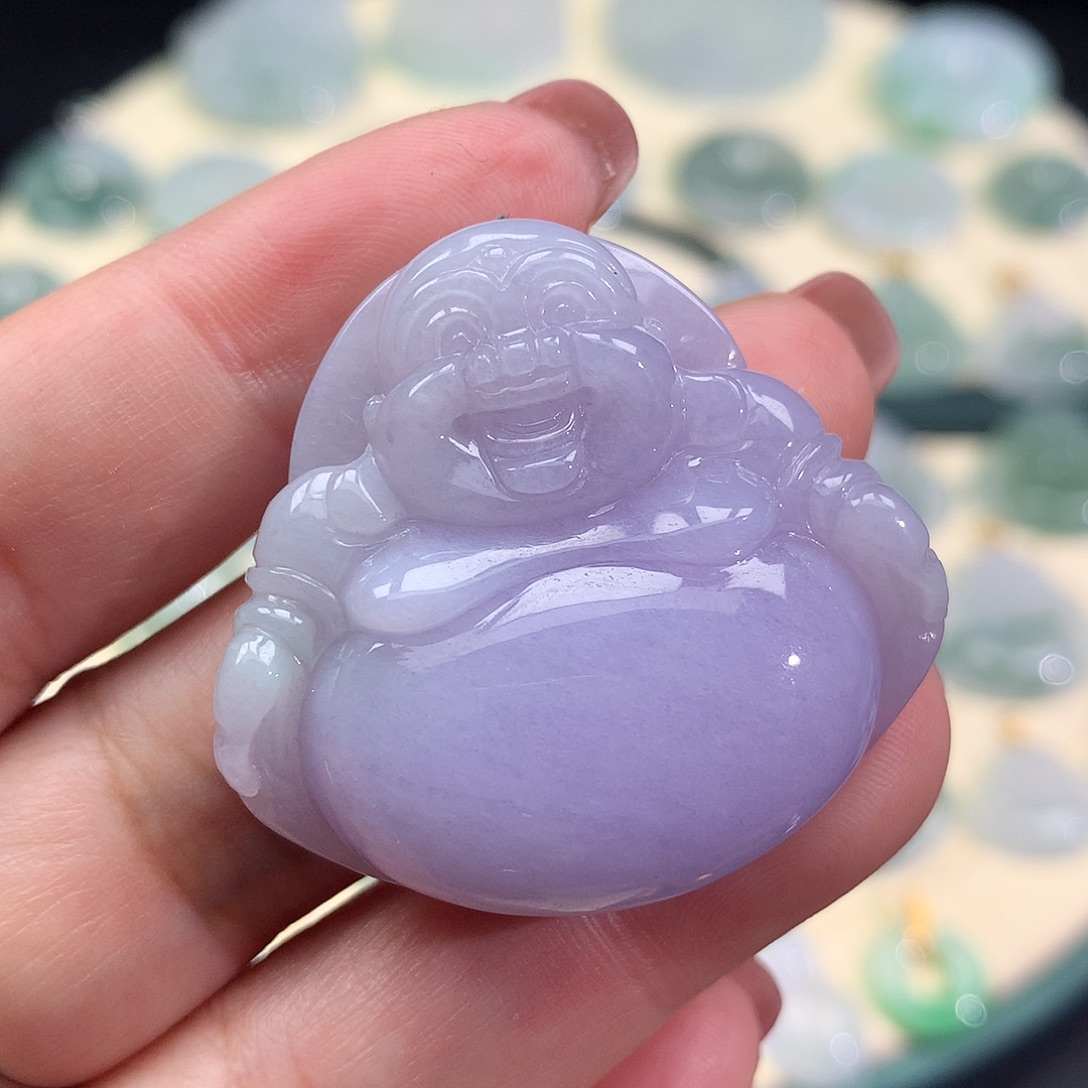 翡翠未镶嵌颈饰佛公