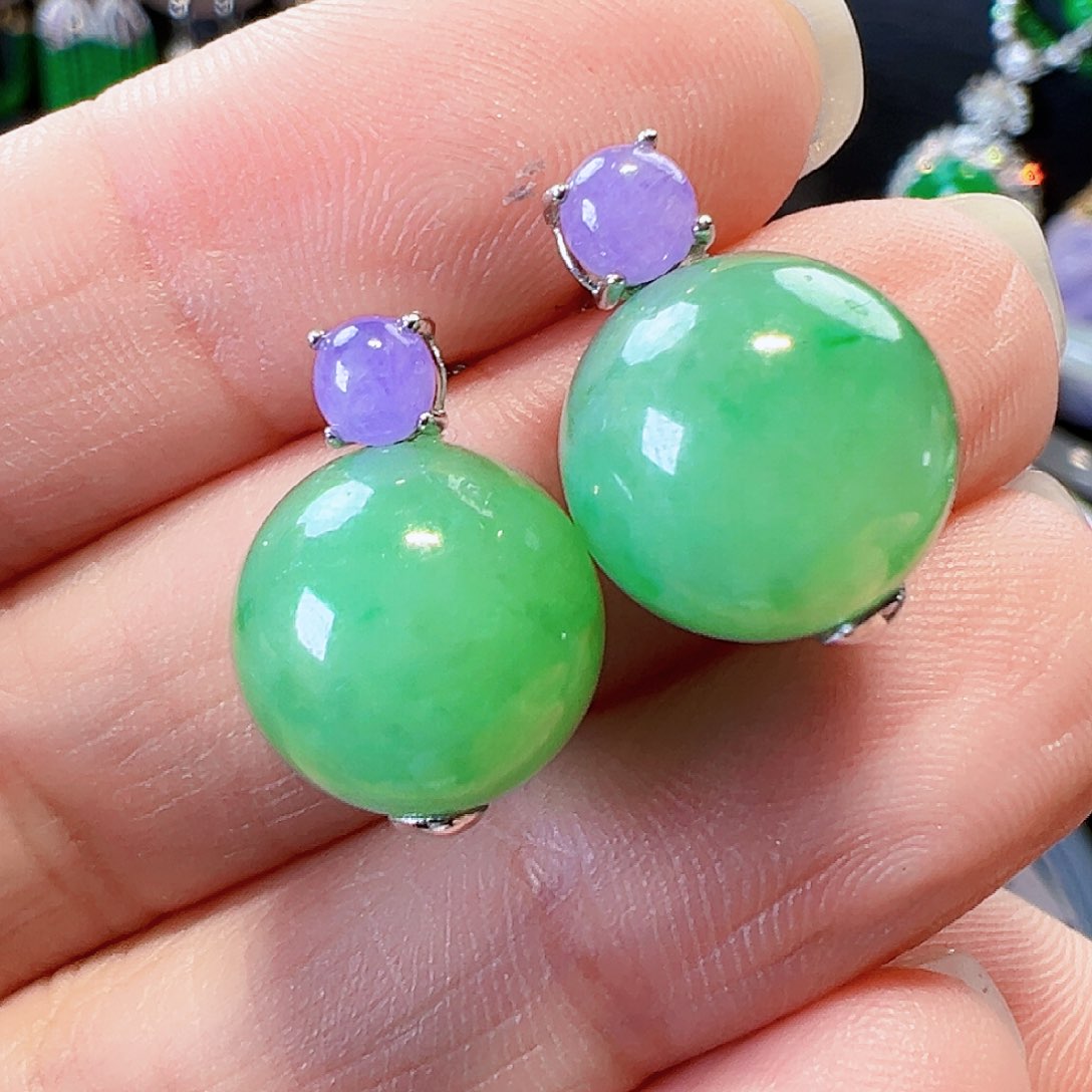 翡翠耳饰18K金镶嵌签收后24小时鉴赏期