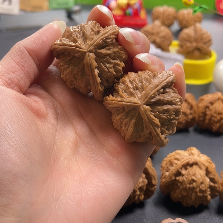 M***君吊坠文玩核桃拼接白奔