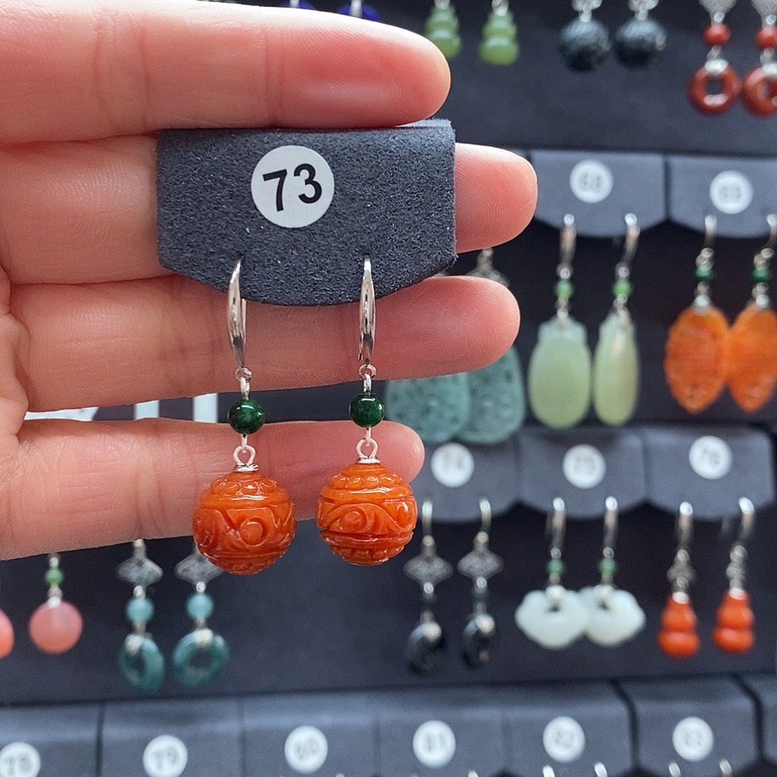 爱****翡翠银S925镶嵌耳饰