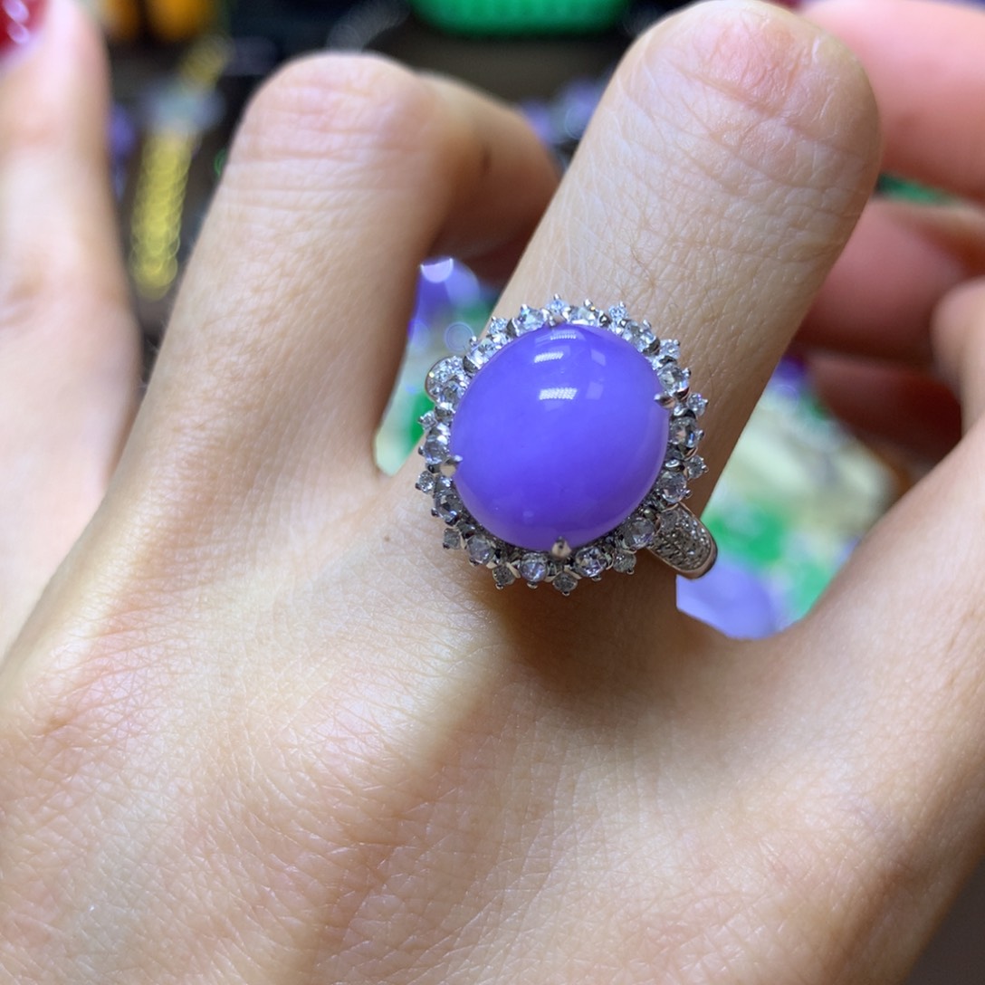 【闪购商品】翡翠颈饰18K金镶嵌翡翠