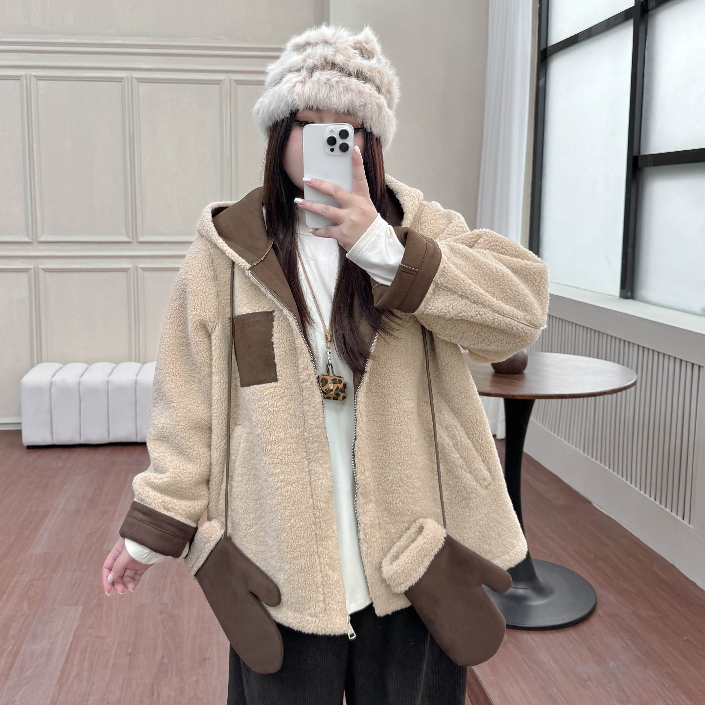 DD8501大码女装【软乎乎羊羔绒】皮毛一体绒保暖连帽外套手套两件套