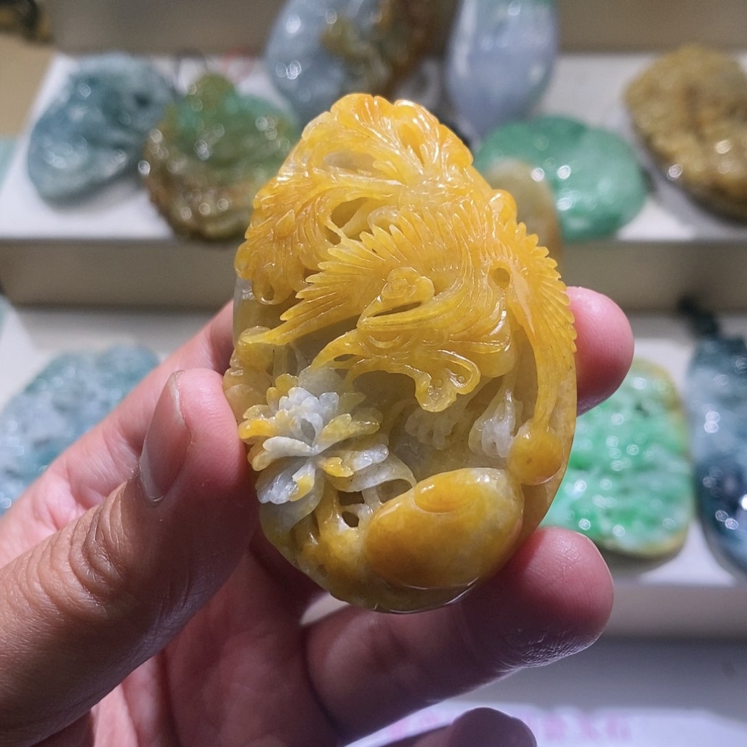 【闪购商品】翡翠颈饰未镶嵌凤凰