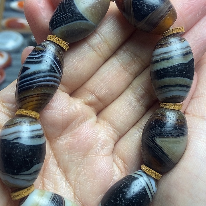 玛瑙/玉髓颈饰未镶嵌