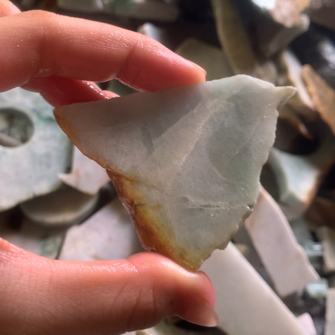 翡翠颈饰未镶嵌缅甸翡翠