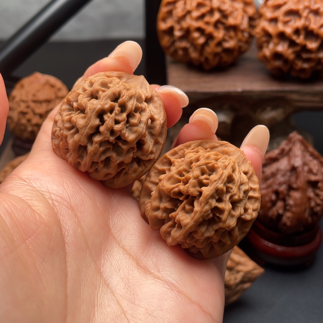 吊坠文玩核桃33.5尺寸