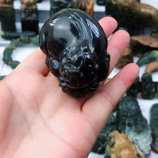 未镶嵌和田玉把件