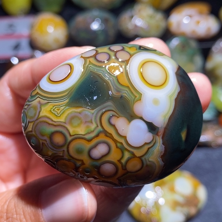 未镶嵌玛瑙/玉髓珠宝奇石