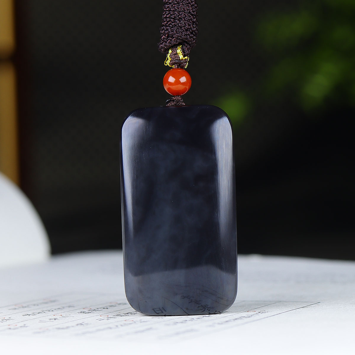 120828和田玉烟紫无事牌挂件