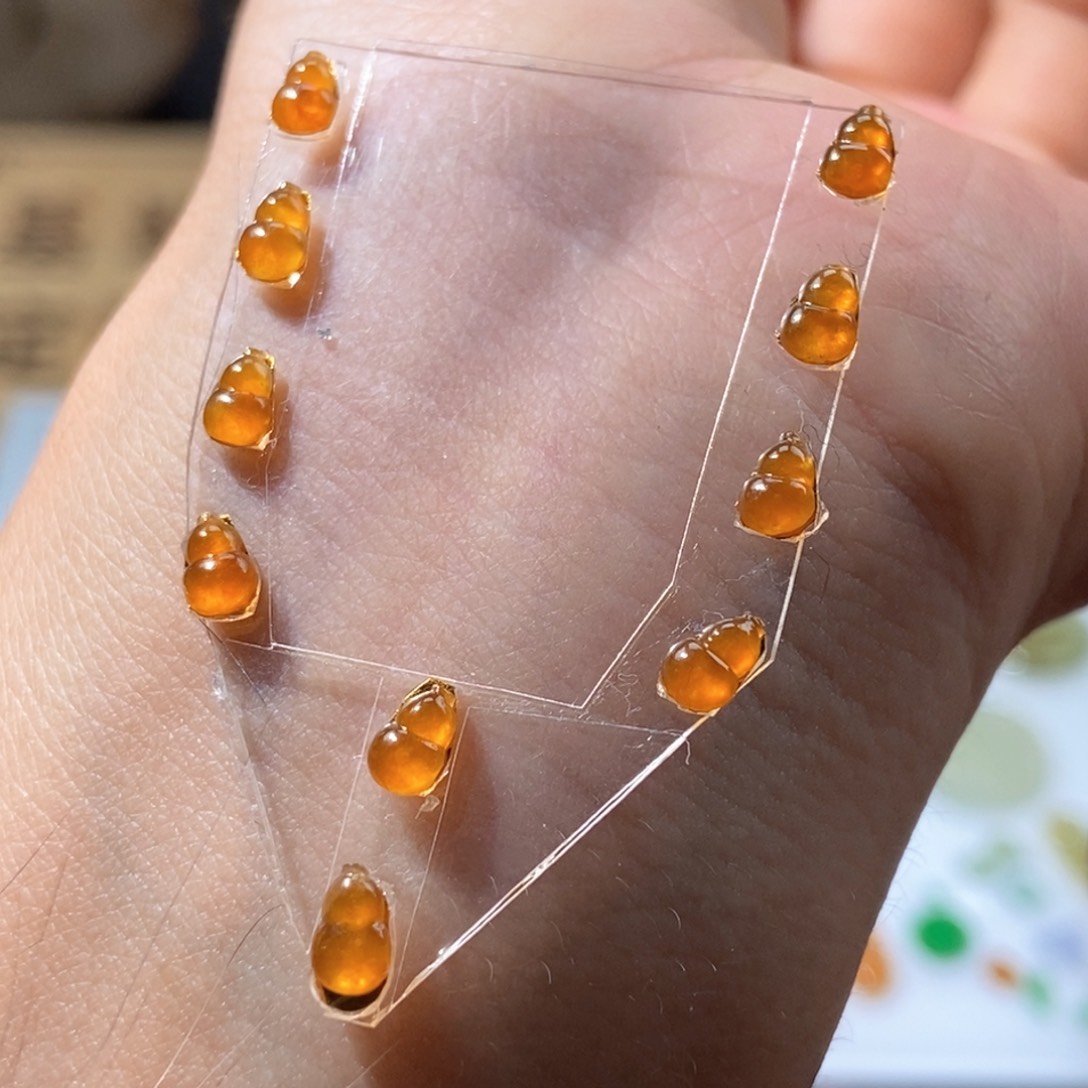 定制翡翠未镶嵌翡翠5.1×3.6×2.6