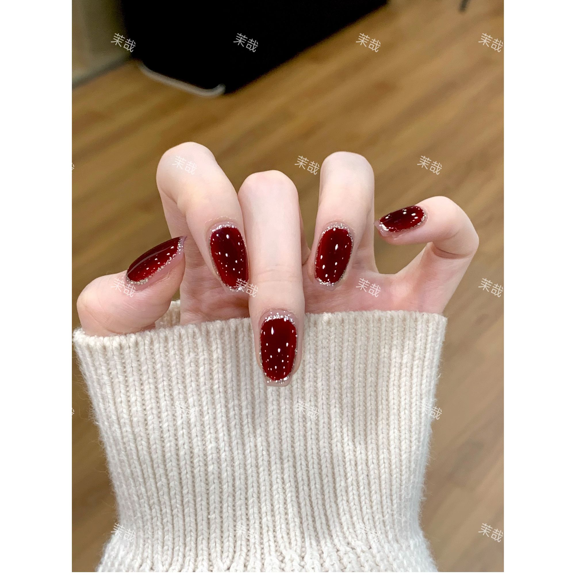 茉哉W现货【菲拉格慕】纯手工定制美甲拆卸穿戴甲A4980