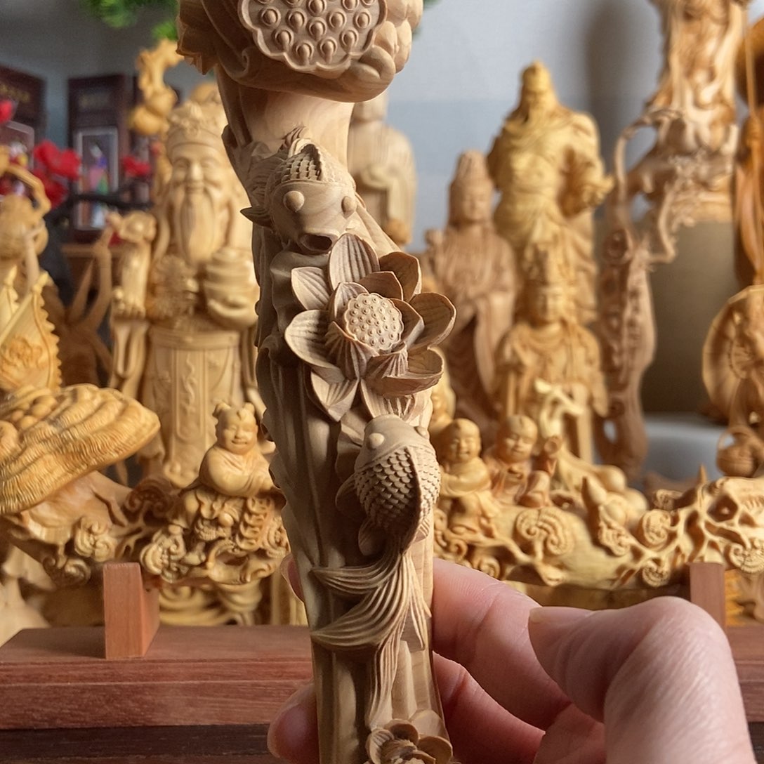 木九**…小叶黄杨木雕连年有余如意