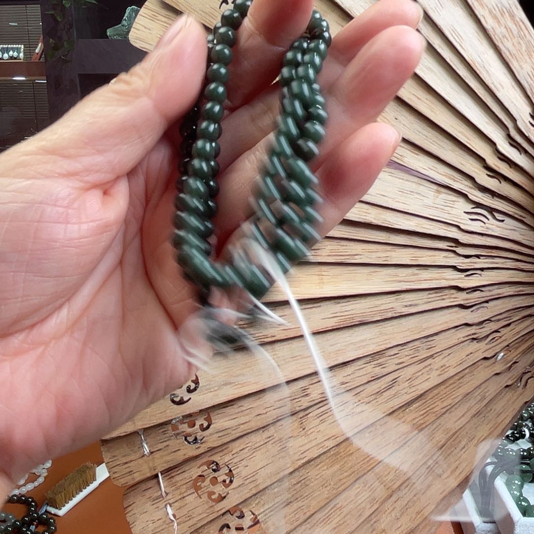 和田玉手链未镶嵌青玉108