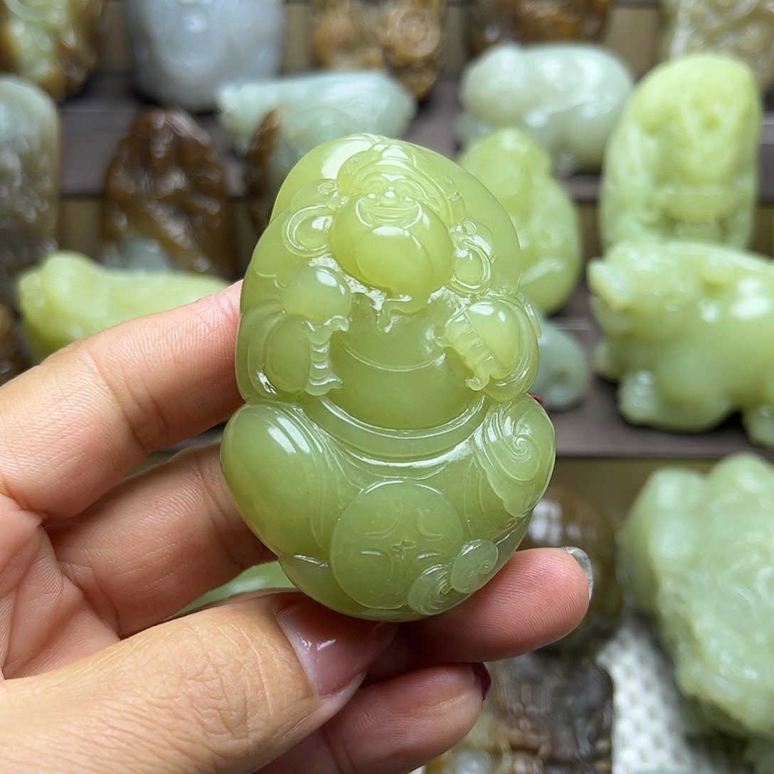 和田玉未镶嵌挂件