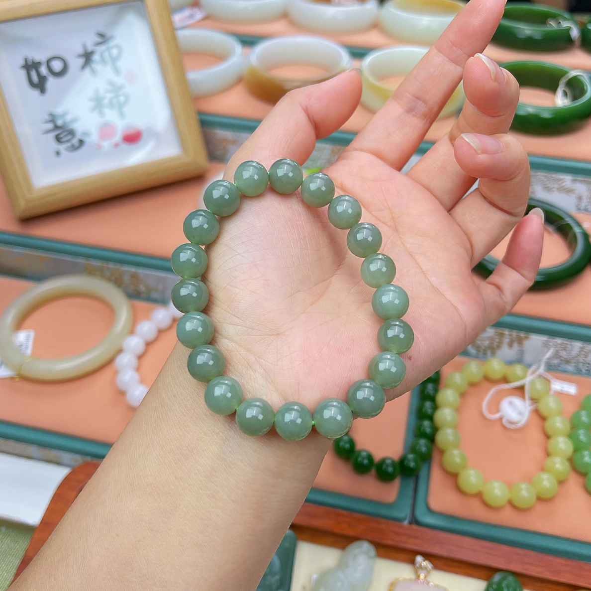 新疆且末蓝天然和田玉圆珠单圈手串约卡10mm时尚油润A361124