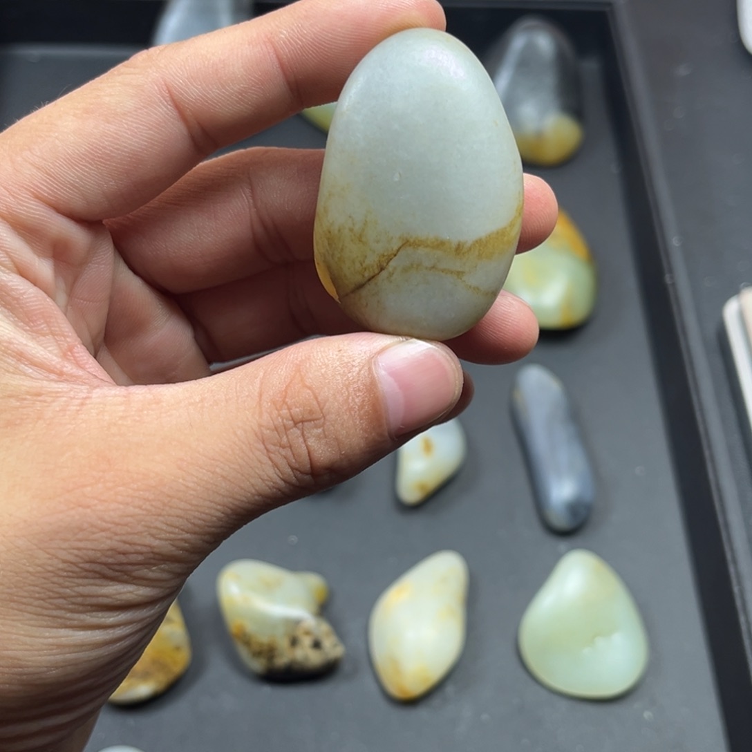 达***9和田玉（糖玉）未镶嵌颈饰