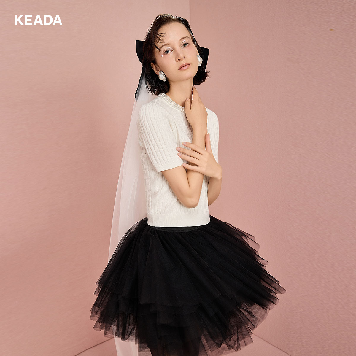 KEADA针织衫白色短袖羊毛衫女针织衫上衣钉珠端庄KSN3SW1595