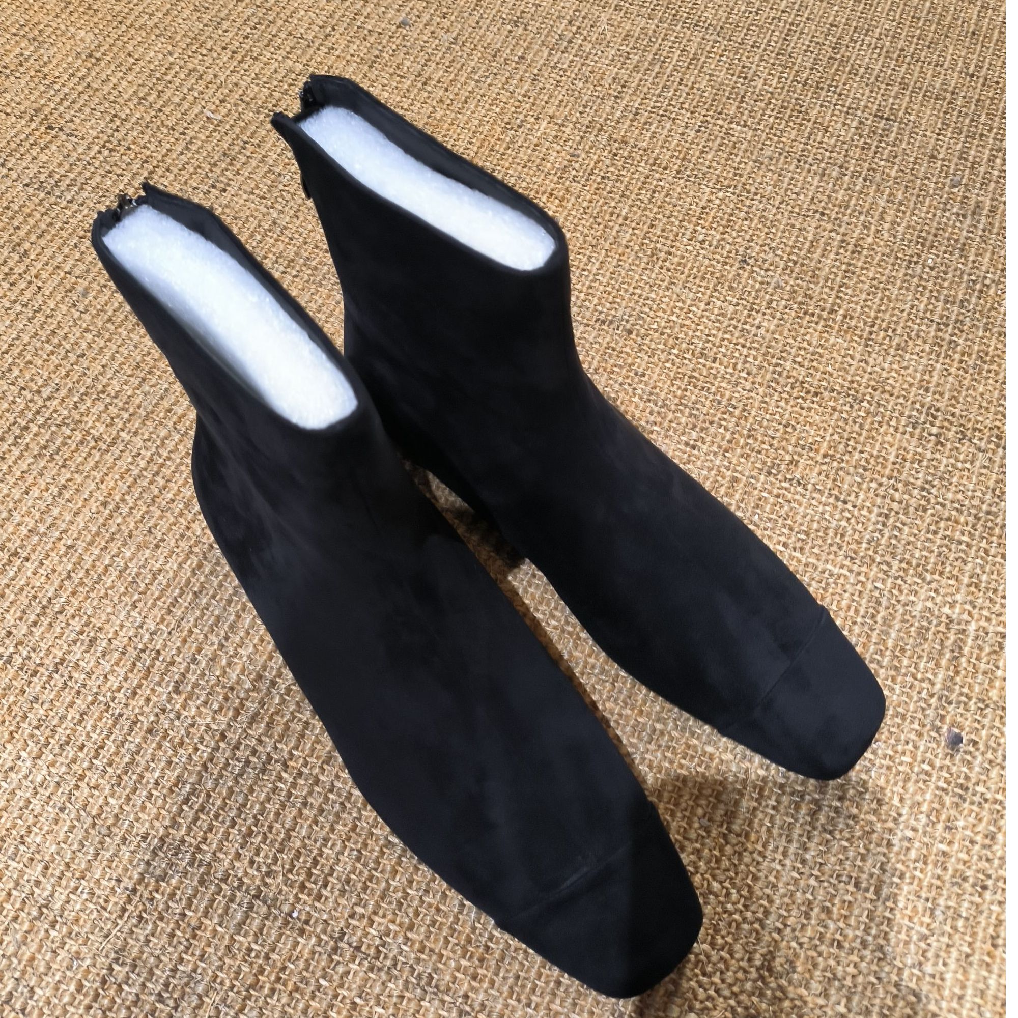 【DUOMI】秋款女装百搭时尚小众风靴子D8891