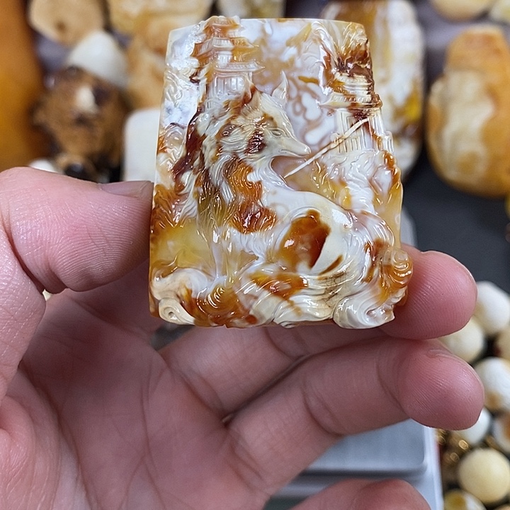 言***卿琥珀未镶嵌珠宝奇石我