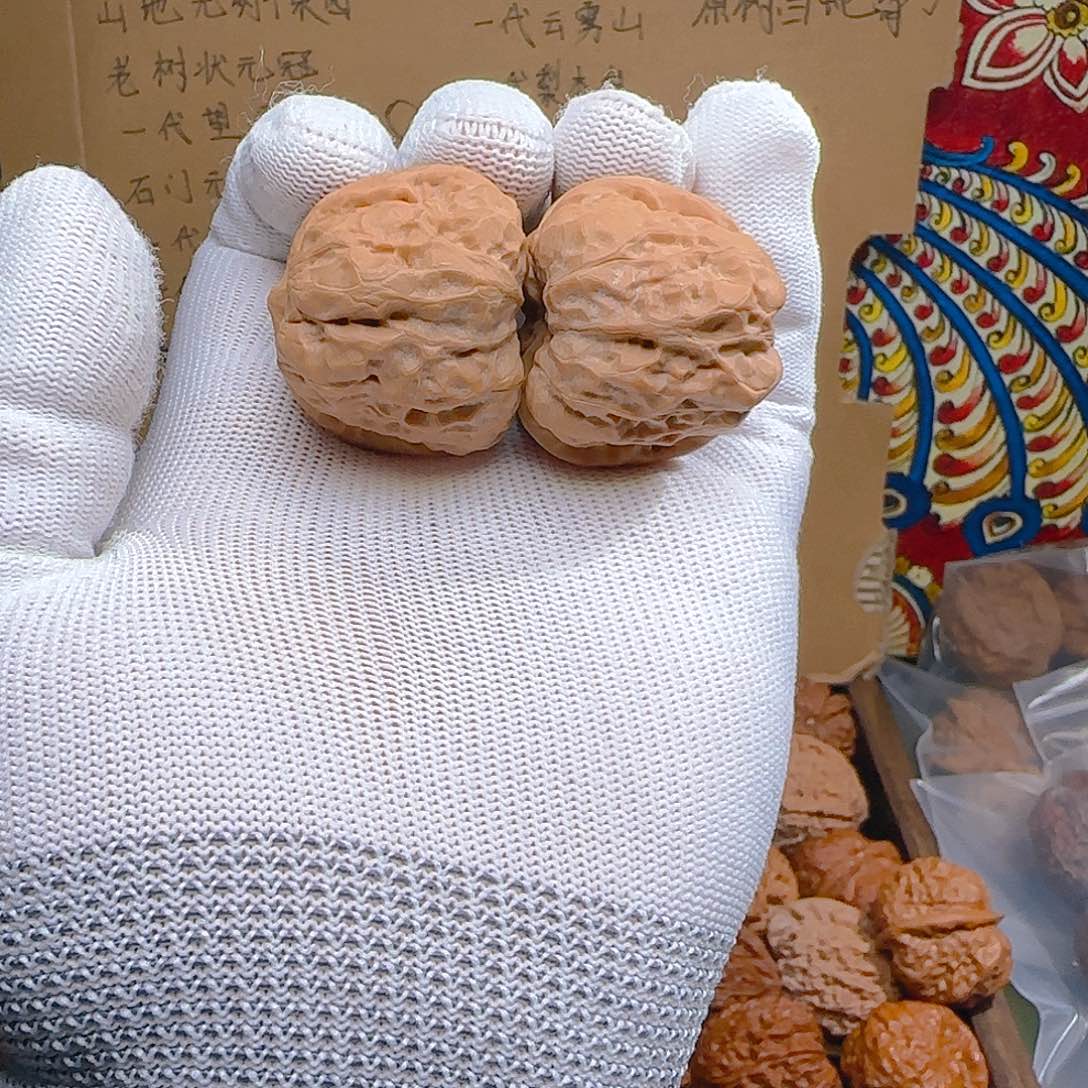 吊坠文玩核桃冰糖蛤蟆