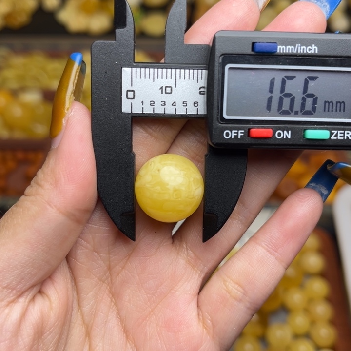 蜜蜡未镶嵌珠宝奇石瑕疵放漏圆珠